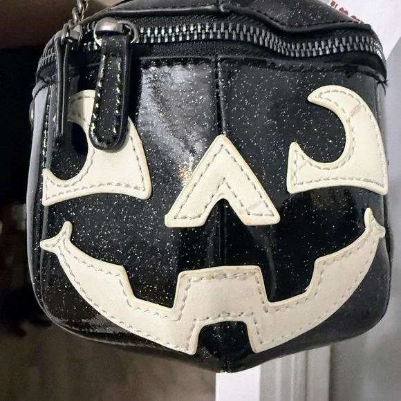 MAD Engine Black and White Pumpkin Crossbody Bag - Picture 9 of 12